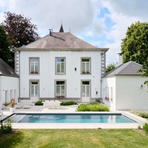 Piscine enterrée élégante